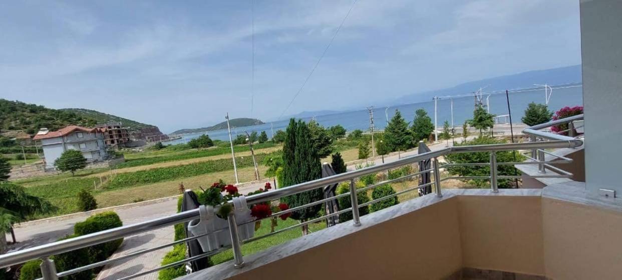 Hotel Vila Toska Piskupat Экстерьер фото