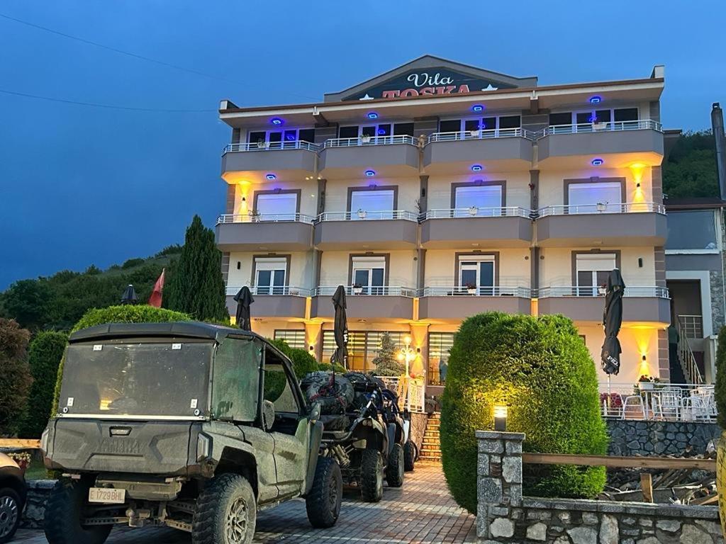 Hotel Vila Toska Piskupat Экстерьер фото